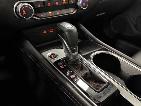 Used 2024 Nissan Altima 2.5 SR w/ SR Premium Package image 21