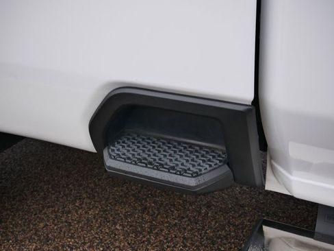 Used 2022 GMC Sierra 3500 SLE w/ SLE Convenience Package image 50