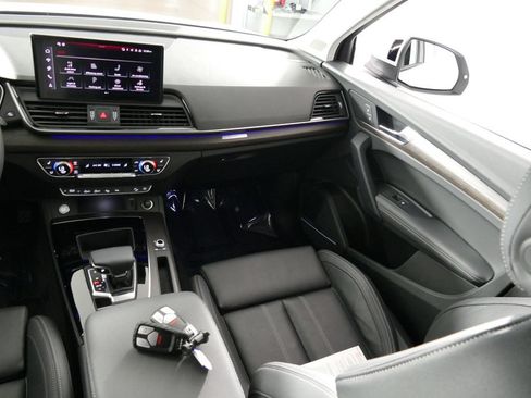 Used 2024 Audi Q5 2.0T Prestige AWD/4WD image 27