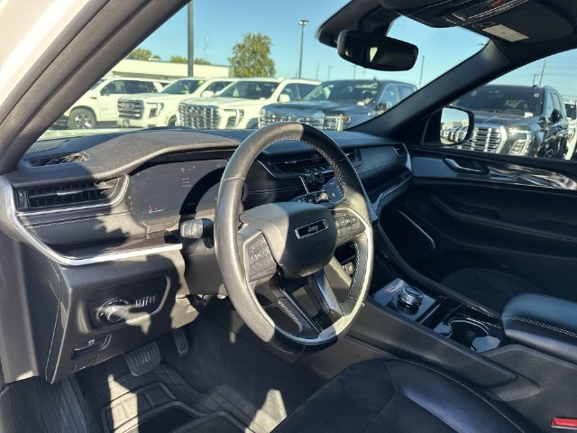 Used 2021 Jeep Grand Cherokee L Laredo AWD/4WD image 10
