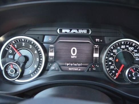 Used 2022 RAM 1500 Big Horn AWD/4WD image 22