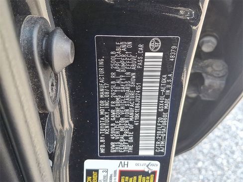 Used 2018 Toyota Avalon XLE Premium image 26