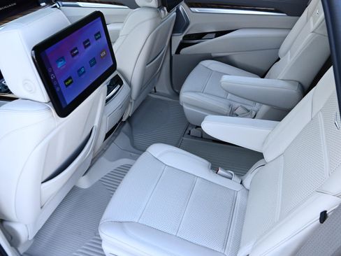 Used 2025 Cadillac Escalade Sport Platinum w/ LPO, Floor Liner Package image 13