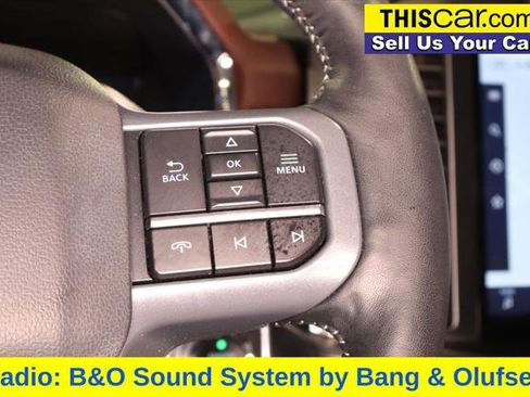 Used 2023 Ford F150 Lariat w/ Max Trailer Tow Package image 17