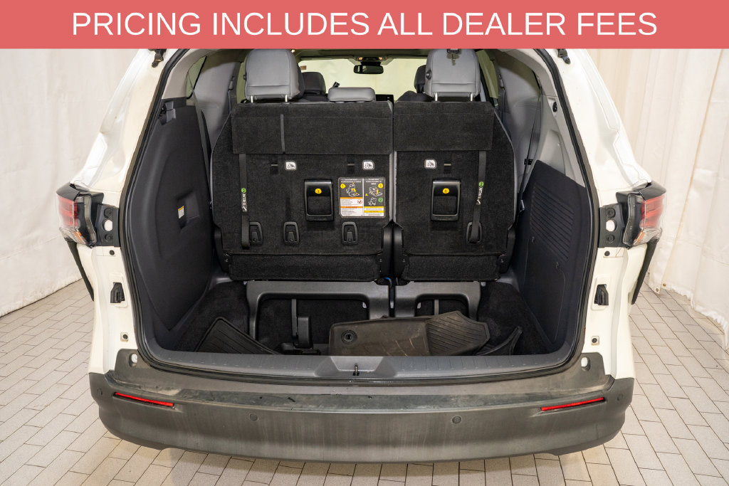 Used 2021 Toyota Sienna XLE FWD image 5