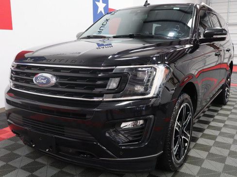 Used 2020 Ford Expedition Limited w/ Equipment Group 303A AWD/4WD image 3