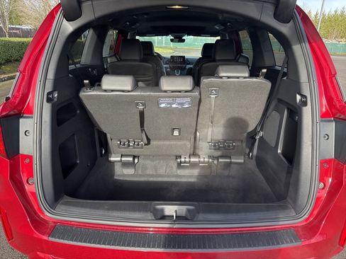 New 2026 Honda Odyssey Sport-L image 17