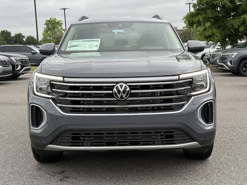 New 2026 Volkswagen Atlas SE FWD image 8