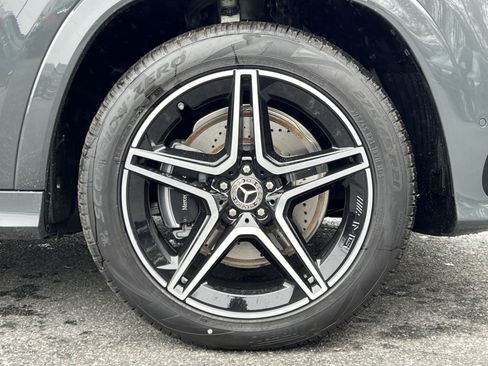 New 2026 Mercedes-Benz GLS 450 4MATIC image 10