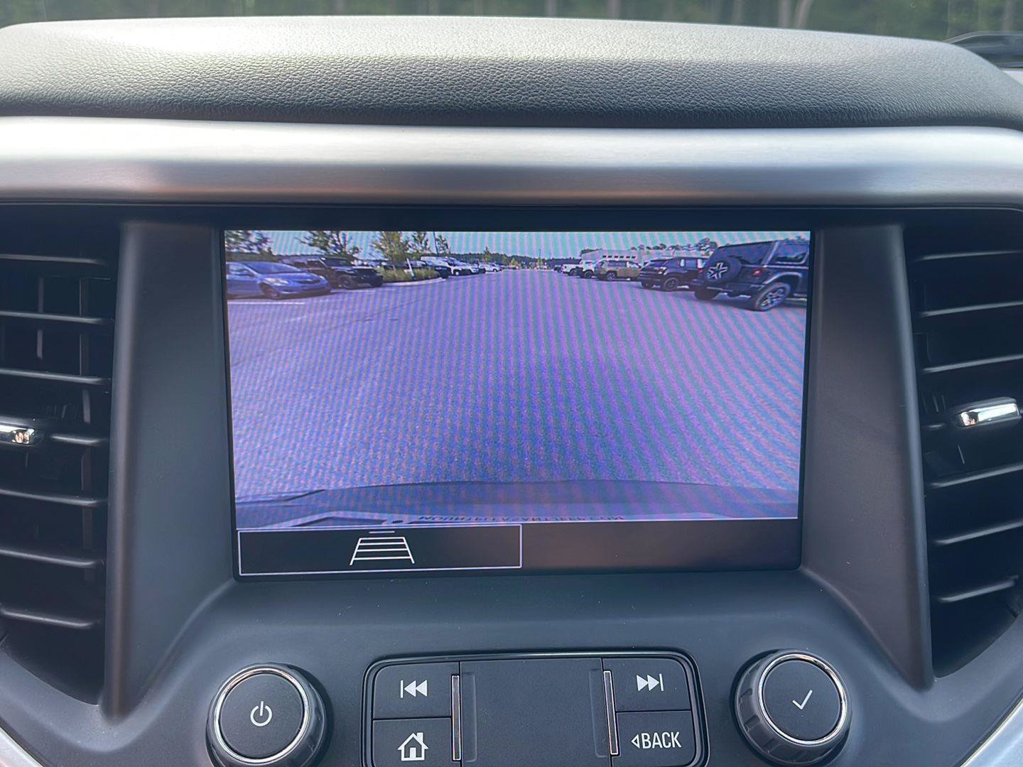 Used 2021 GMC Acadia SLE w/ Driver Convenience Package AWD/4WD image 25