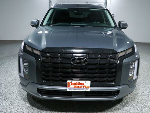 Used 2024 Hyundai Palisade SEL w/ Premium Package FWD image 4