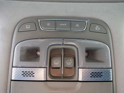 Certified 2022 Kia Telluride SX w/ SX Prestige Package image 34