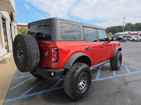 Used 2022 Ford Bronco Badlands AWD/4WD image 7