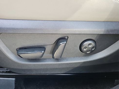 Used 2023 INFINITI QX50 Luxe image 16