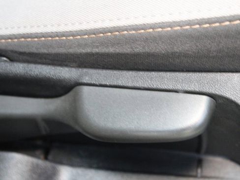 Used 2019 GMC Terrain SLE image 10