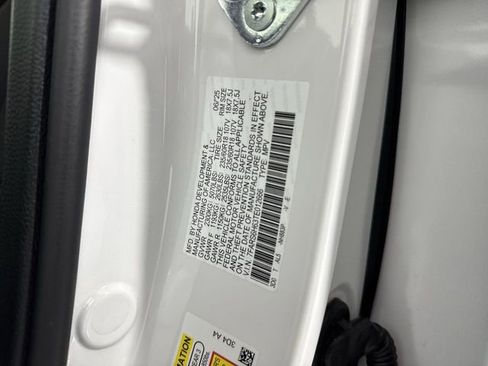 Used 2026 Honda CR-V TrailSport image 39