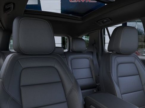 New 2026 GMC Terrain Elevation w/ Elevation Premium Package AWD/4WD image 24