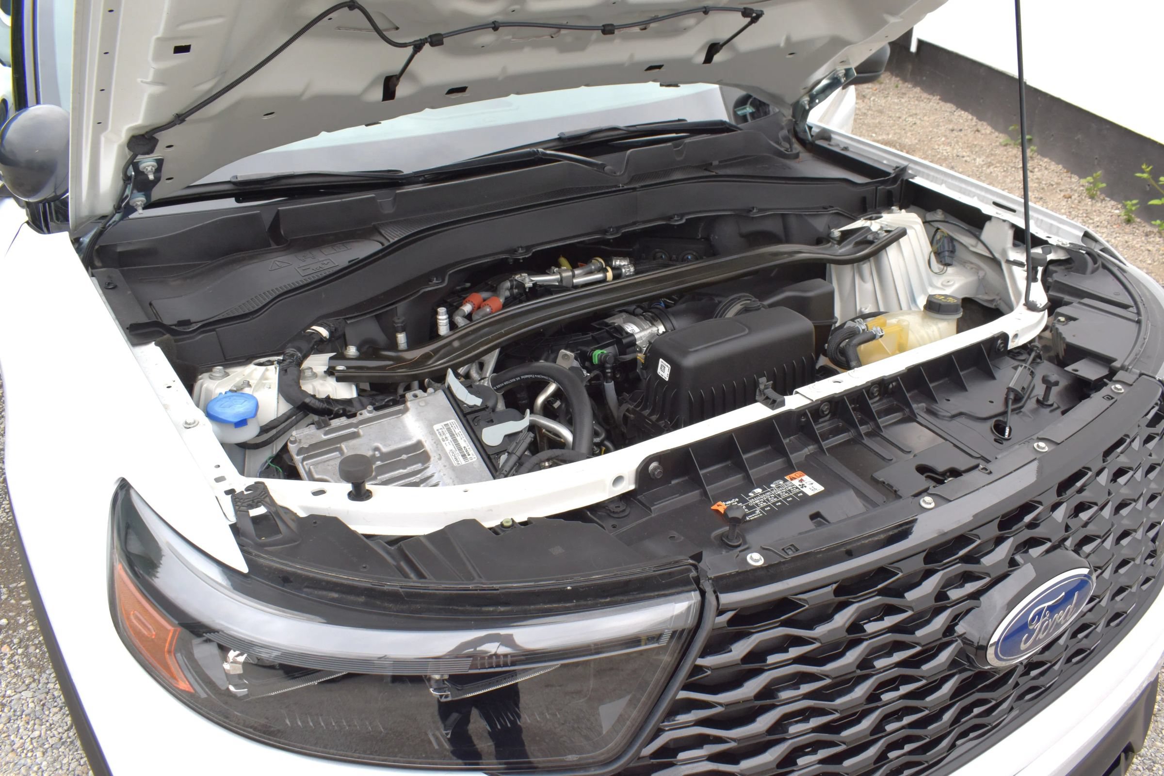 Used 2025 Ford Explorer 4WD Police Interceptor image 31