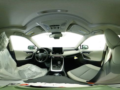 New 2025 Toyota RAV4 XLE Premium image 33