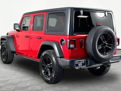 Used 2022 Jeep Wrangler Unlimited Sport AWD/4WD image 4