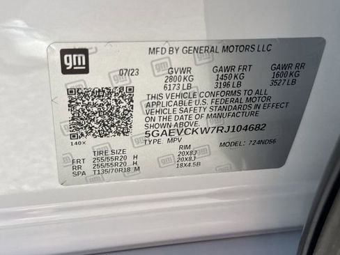 Used 2024 Buick Enclave Avenir AWD/4WD image 35