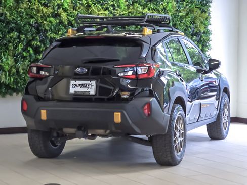 Used 2024 Subaru Crosstrek 2.5i Wilderness AWD/4WD image 4