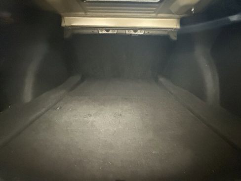 Used 2018 Tesla Model 3 Long Range image 11