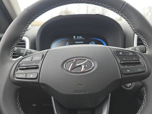 New 2026 Hyundai Venue SEL FWD image 23