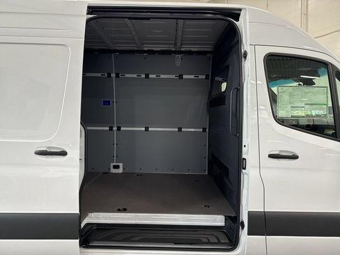 New 2025 Mercedes-Benz Sprinter 3500 image 15