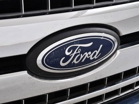 Used 2019 Ford F150 XLT w/ Equipment Group 302A Luxury image 20