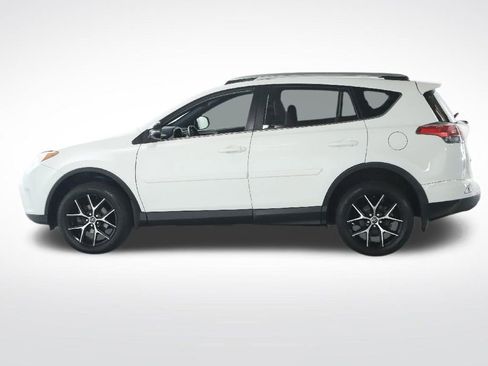 Used 2017 Toyota RAV4 SE w/ Power Extra Value Package AWD/4WD image 40