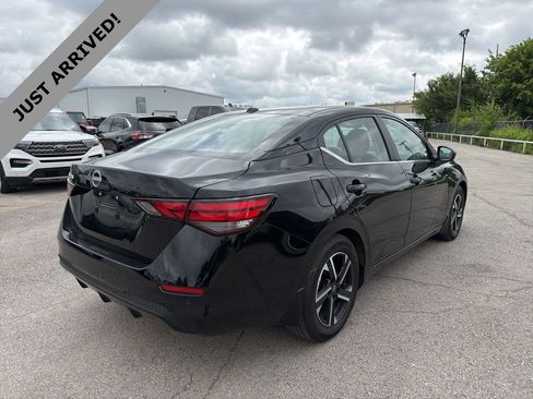 Certified 2025 Nissan Sentra SV w/ Trunk Package FWD image 5