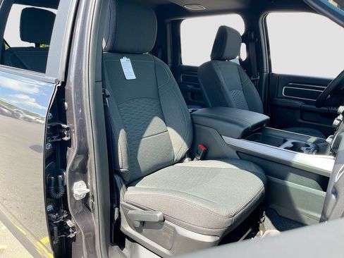 New 2026 RAM 2500 Big Horn AWD/4WD image 26