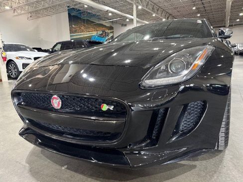 Used 2015 Jaguar F-TYPE R image 28