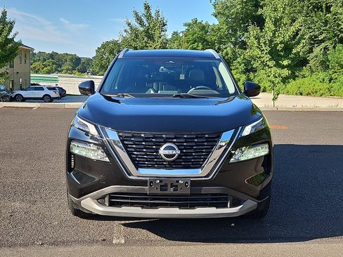 Certified 2023 Nissan Rogue SV w/ SV Premium Package AWD/4WD image 2