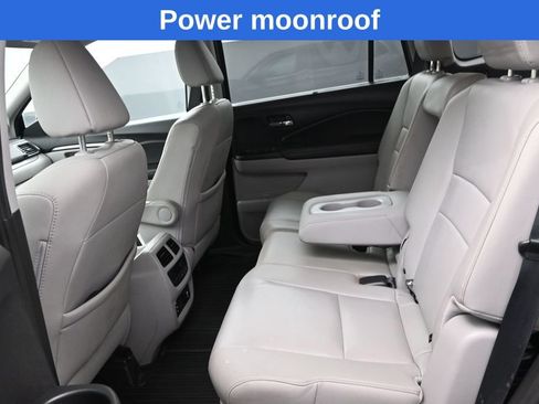 Used 2017 Honda Pilot EX-L image 4