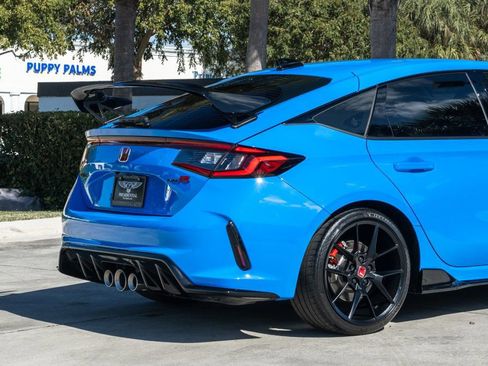 Used 2025 Honda Civic Type R image 7