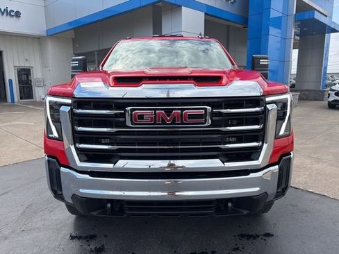 New 2026 GMC Sierra 2500 SLE image 7