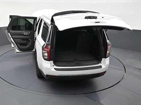 Used 2022 Chevrolet Tahoe LS RWD image 32