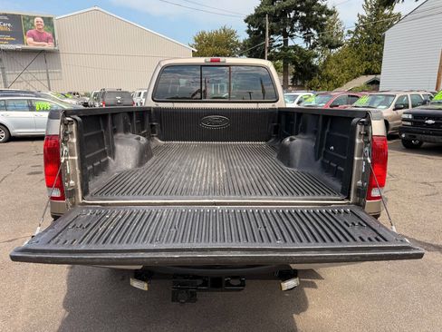 Used 2003 Ford F350 Lariat image 11