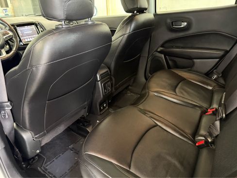 Used 2019 Jeep Compass Limited AWD/4WD image 22