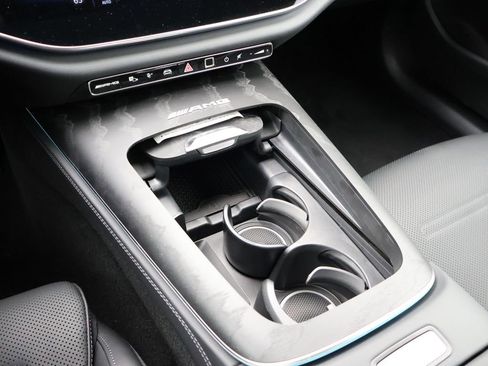 New 2026 Mercedes-Benz E 53 AMG e 4MATIC Sedan image 31