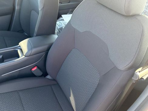 New 2026 Nissan Kicks S image 18