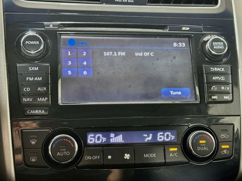 Used 2014 Nissan Altima 2.5 SV w/ Convenience Package FWD image 16