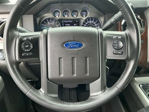 Used 2014 Ford F250 Lariat w/ Chrome Package RWD image 36