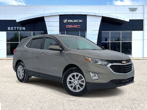 Used 2018 Chevrolet Equinox LT image 1