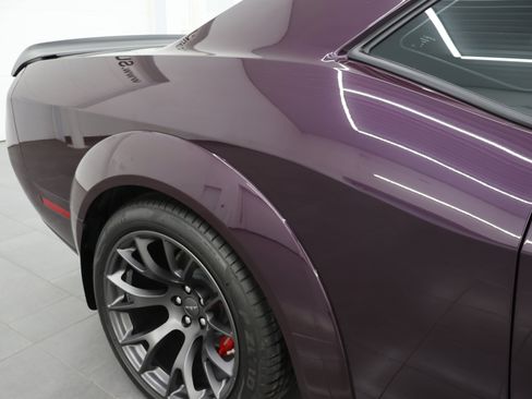 Used 2020 Dodge Challenger SRT Hellcat Redeye image 24