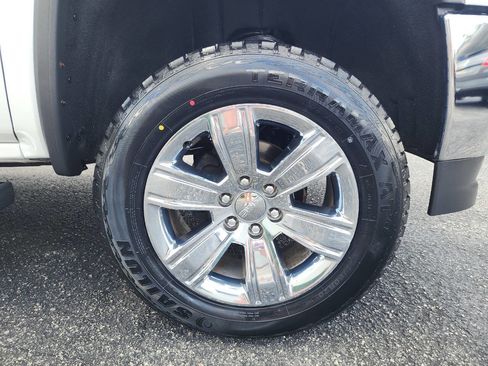 Used 2017 GMC Sierra 1500 SLT image 13