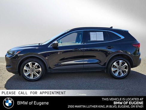 Used 2024 Ford Escape Platinum AWD/4WD image 6