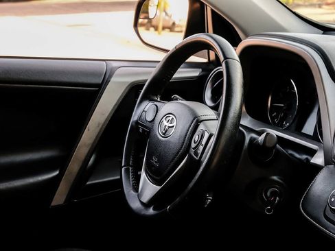 Used 2016 Toyota RAV4 XLE FWD image 20